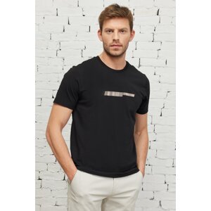 AC&Co / Altınyıldız Classics Men's Black Slim Fit Slim Fit Crew Neck 100% Cotton Printed T-Shirt