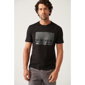 Avva Men's Black Crew Neck Printed T-shirt