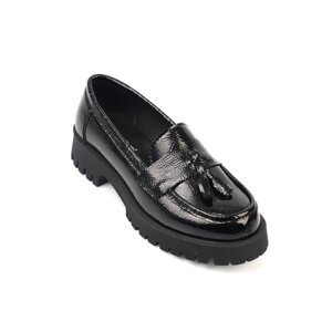 Capone Outfitters Women's Trac-Based Tasseled Loafer