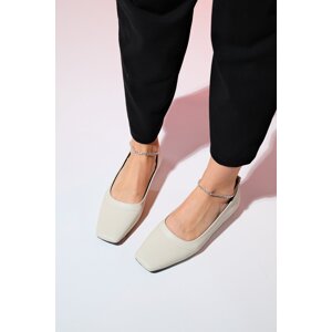 LuviShoes POHAN Beige Skin Stone Detailed Women's Flat Shoes