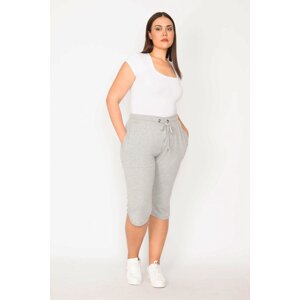 Şans Women's Gray Elastic Waist and Eyelet Lace Detailed Pocket Cotton Fabric Capri Trousers