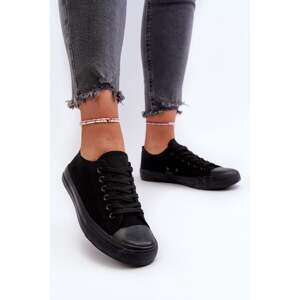 Women's Classic Low-Top Black Caelira Sneakers