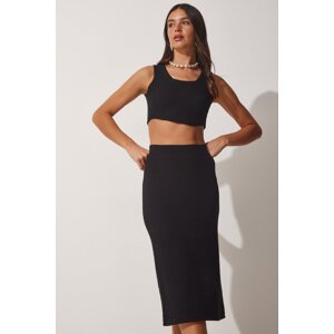 Happiness İstanbul Women's Black Crop Skirt Summer Sweater Suit