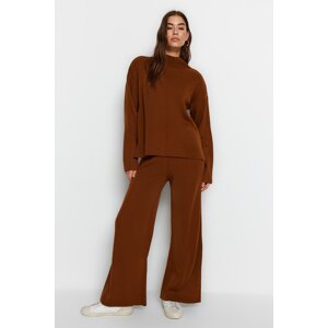 Trendyol Knitwear Top-Upper Set with Brown Regular Pants