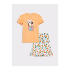 LC Waikiki Girls' Crew Neck Printed Short Sleeved T-Shirt And Skirt