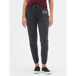 Black women's sweatpants GAP